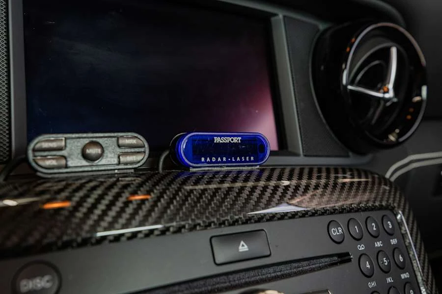 2015 Mercedes-Benz SLS AMG GT - Image 29 of 31