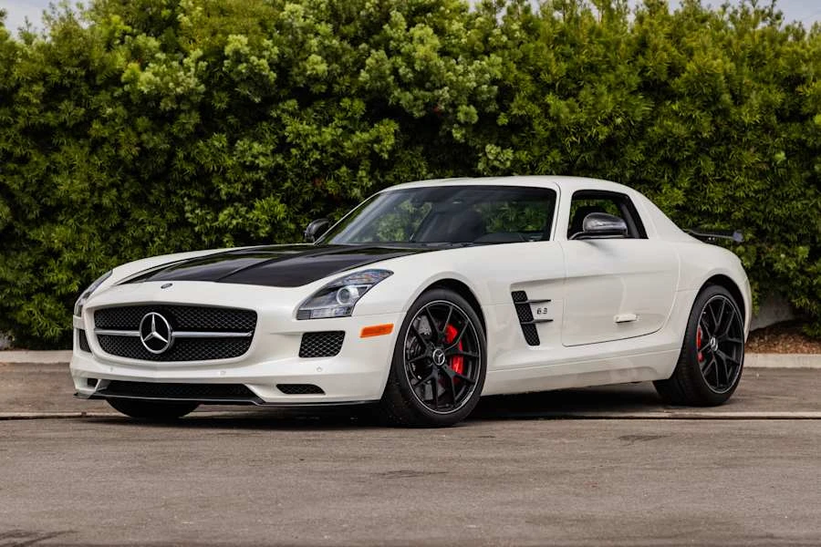 2015 Mercedes-Benz SLS AMG GT - Image 21 of 31