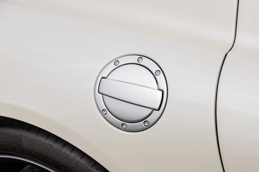 2015 Mercedes-Benz SLS AMG GT - Image 9 of 31