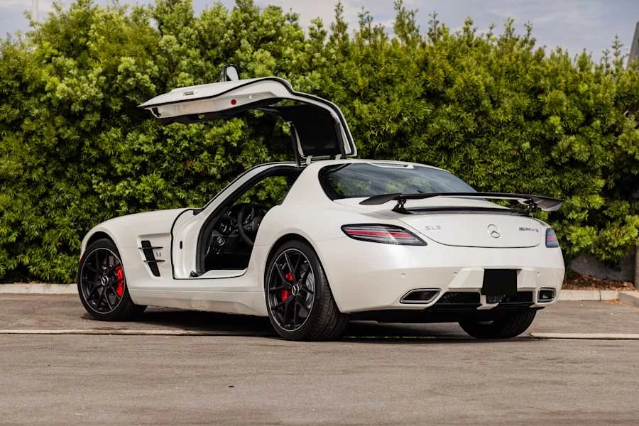 2015 Mercedes-Benz SLS AMG GT - Image 23 of 31