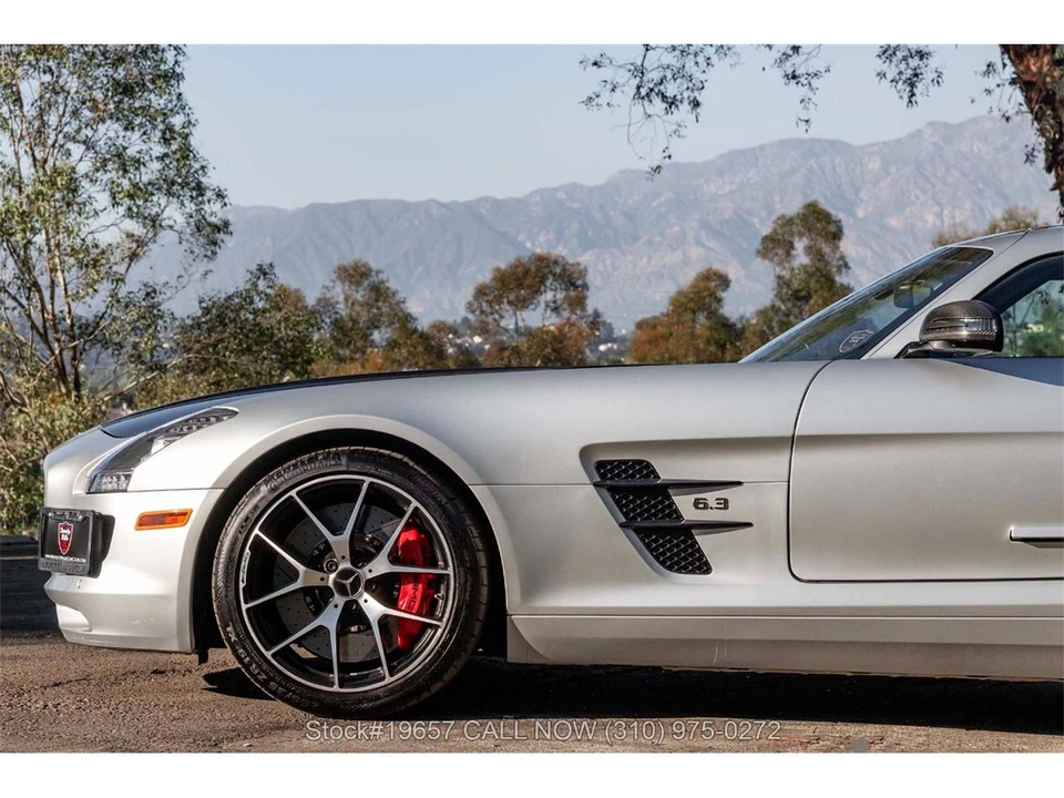 2015 Mercedes-Benz C197 SLS AMG - Image 23 of 31