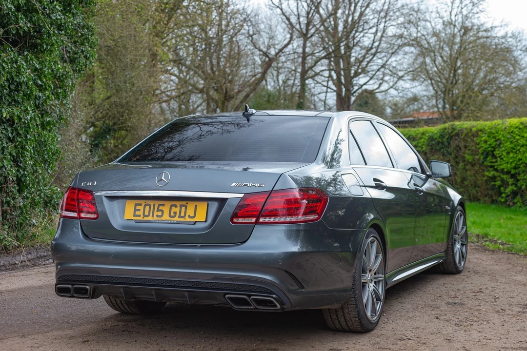 2015 Mercedes-Benz W212 E 63 AMG - Image 12 of 30
