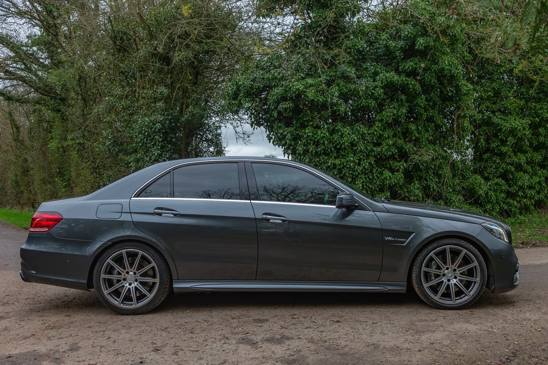 2015 Mercedes-Benz W212 E 63 AMG - Image 10 of 30