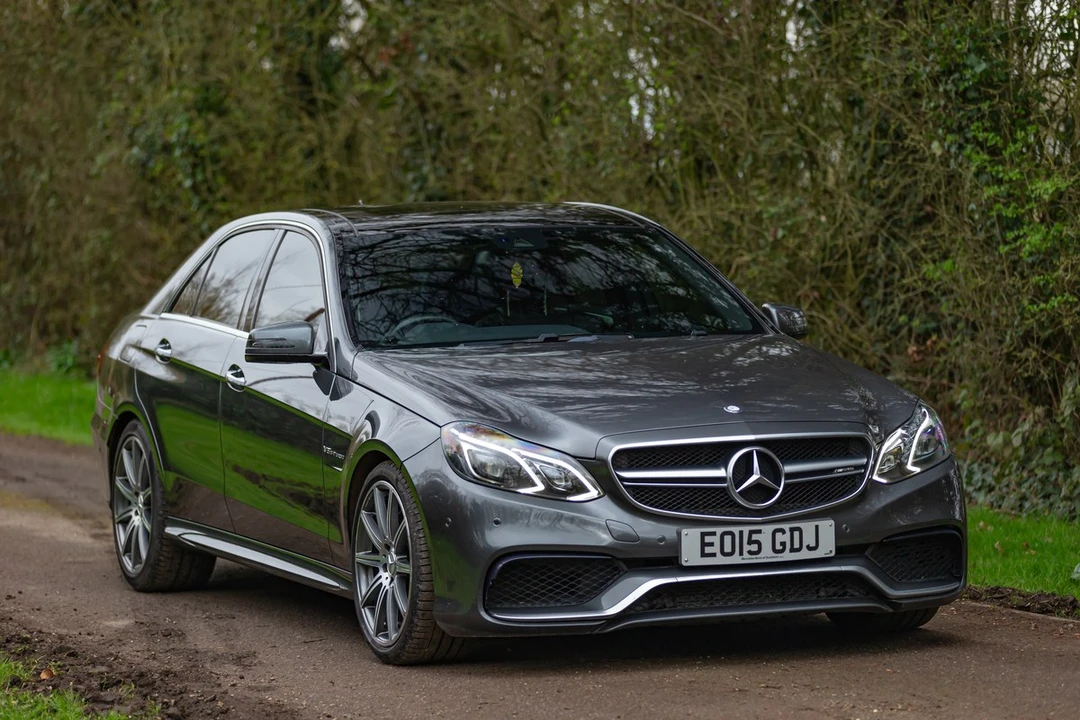2015 Mercedes-Benz W212 E 63 AMG - Image 2 of 30