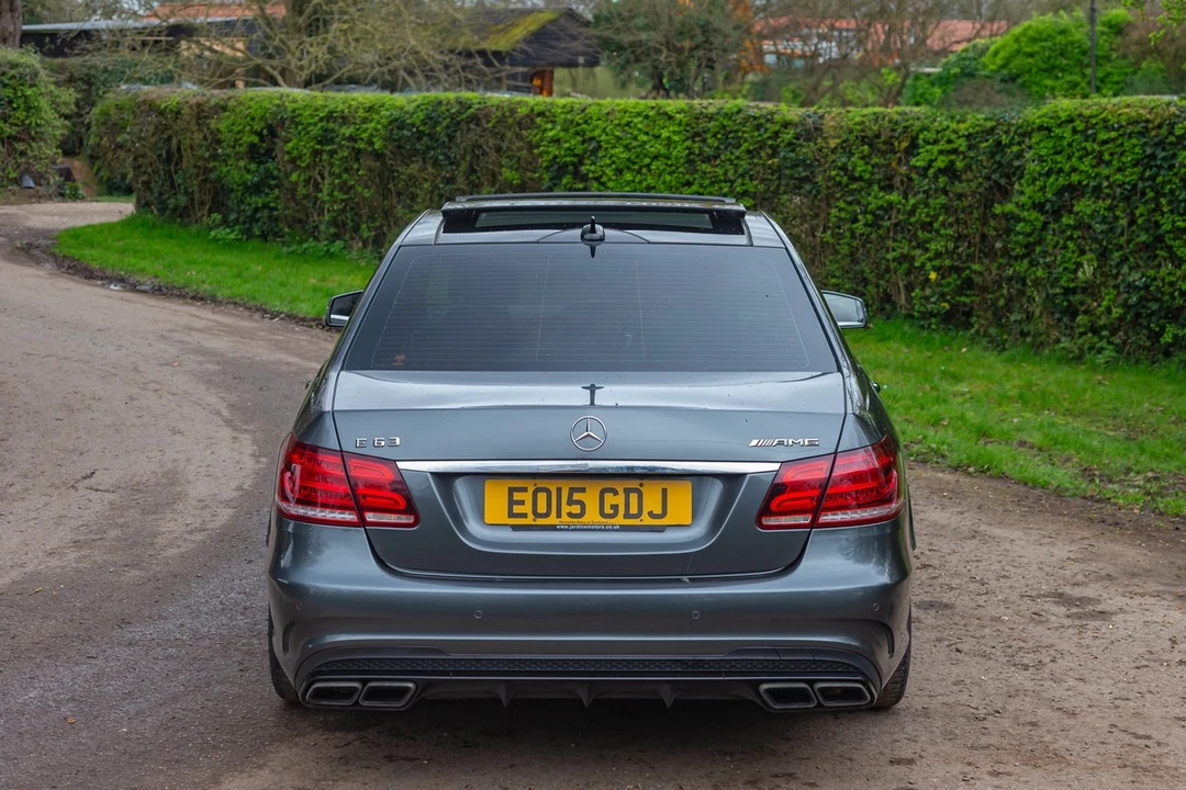 2015 Mercedes-Benz W212 E 63 AMG - Image 17 of 30
