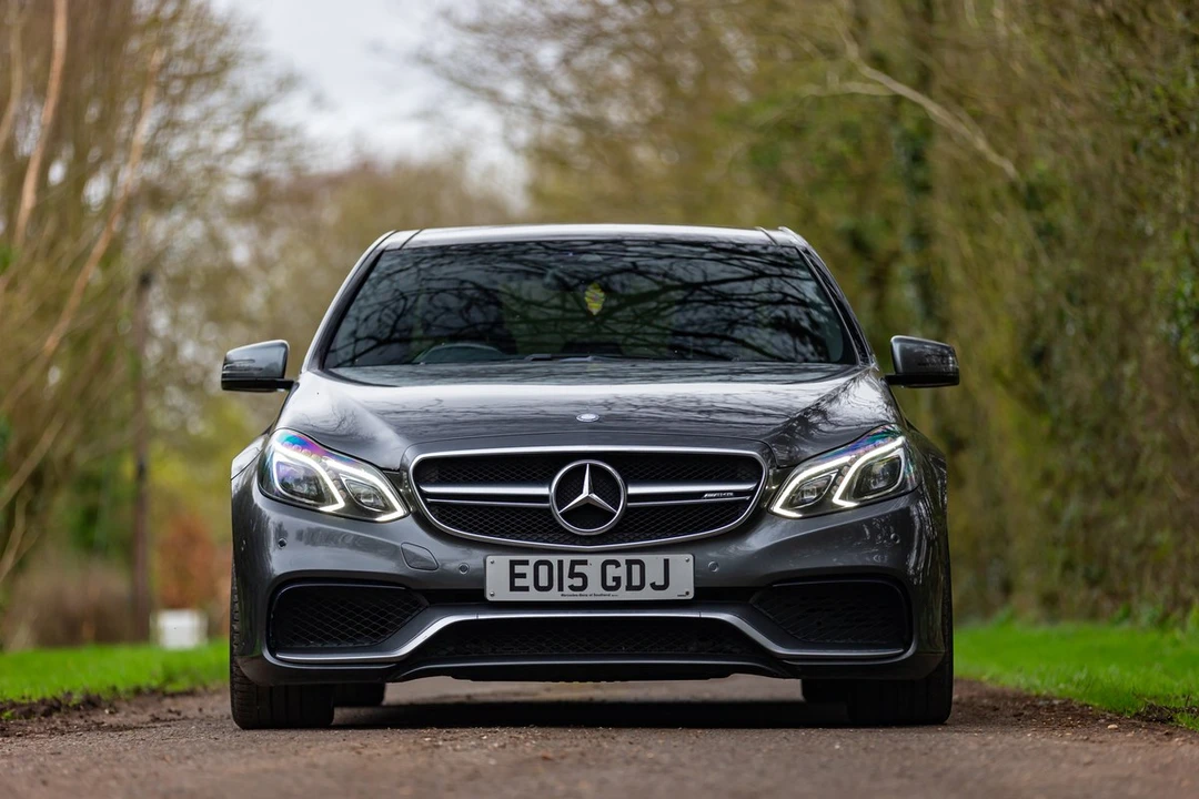 2015 Mercedes-Benz W212 E 63 AMG - Image 3 of 30