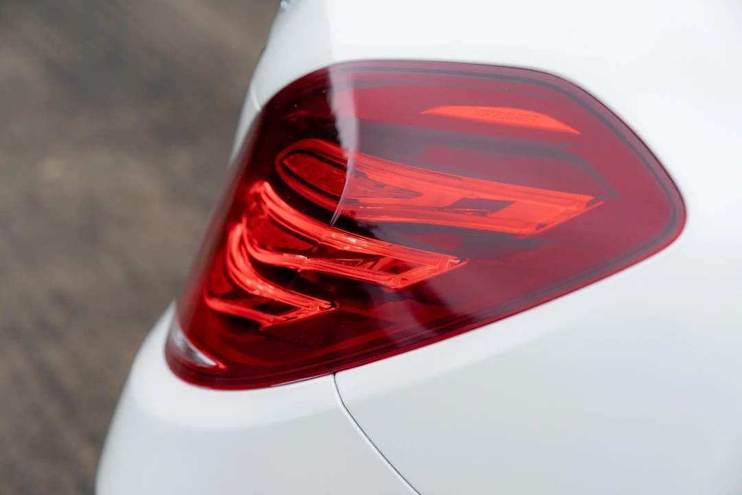 2015 Mercedes-Benz W222 S-Class - Image 25 of 31