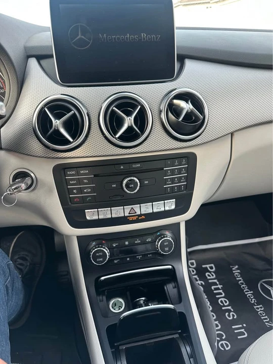 2015 Mercedes-Benz W246 B-Class - Image 11 of 14