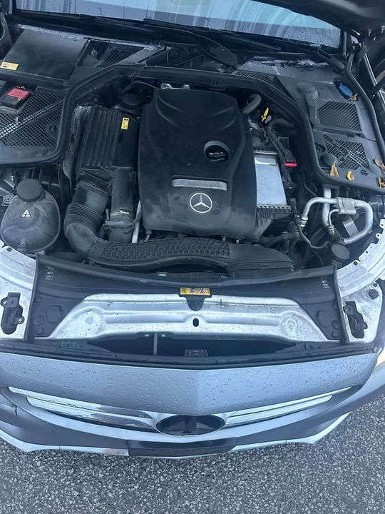2015 Mercedes-Benz W205 C-Class - Image 9 of 11