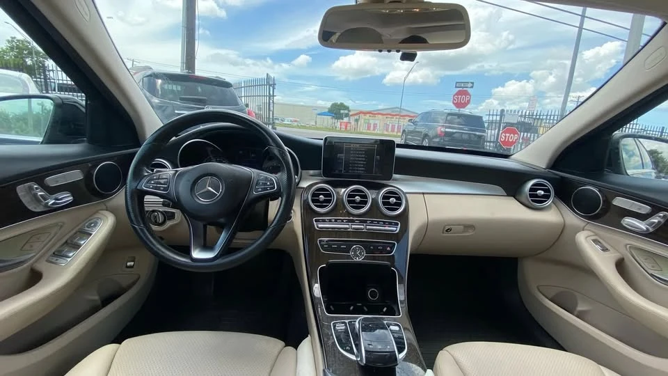 2015 Mercedes-Benz W205 C-Class - Image 12 of 20