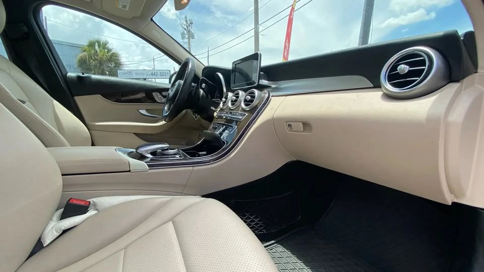2015 Mercedes-Benz W205 C-Class - Image 11 of 20