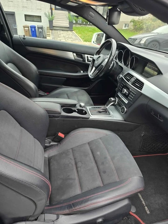 2015 Mercedes-Benz W205 C-Class - Image 7 of 13