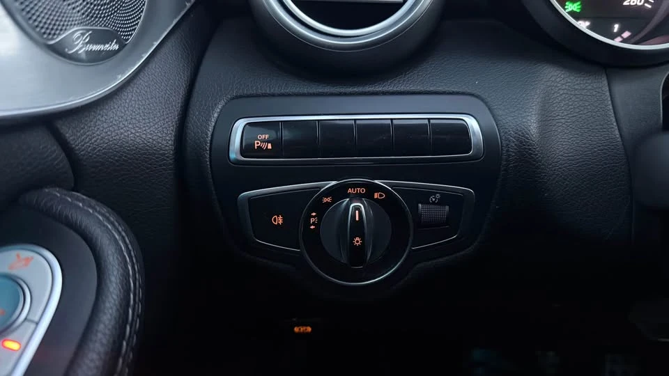 2015 Mercedes-Benz W205 C-Class - Image 19 of 20