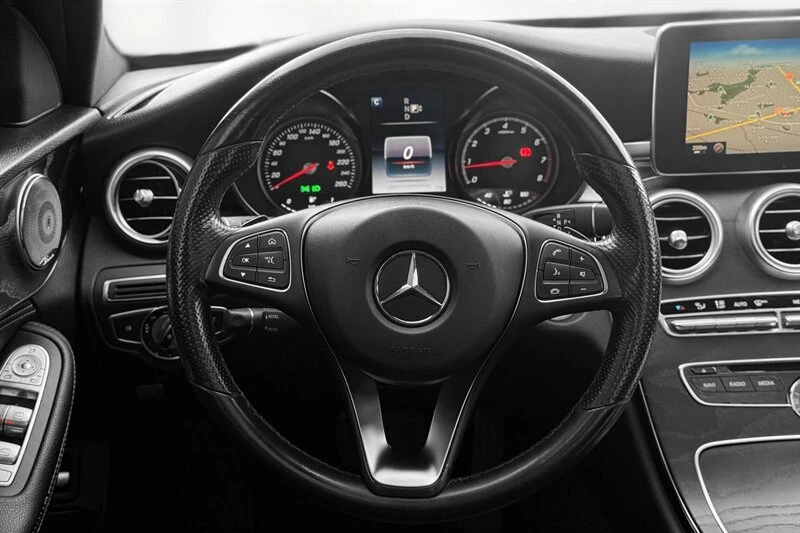 2015 Mercedes-Benz W205 C-Class - Image 15 of 20