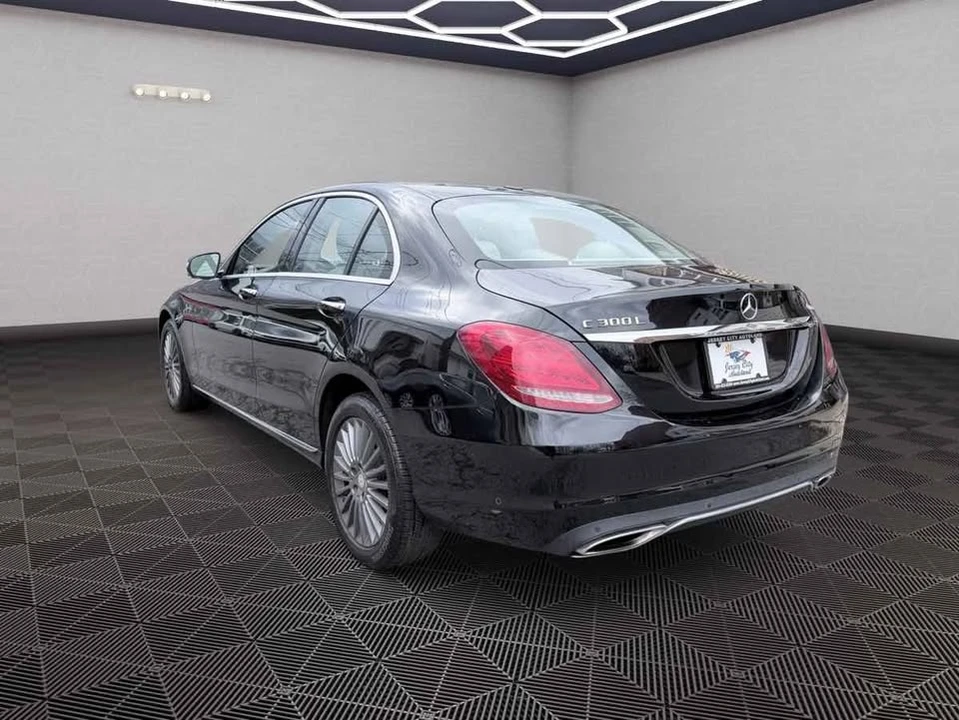 2015 Mercedes-Benz W205 C-Class - Image 7 of 20