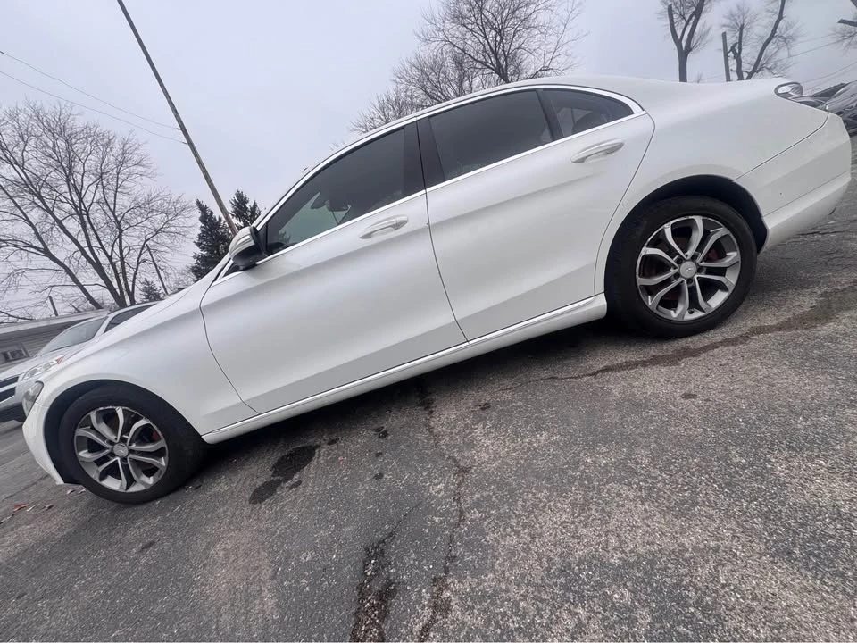 2015 Mercedes-Benz W205 C-Class - Image 10 of 15