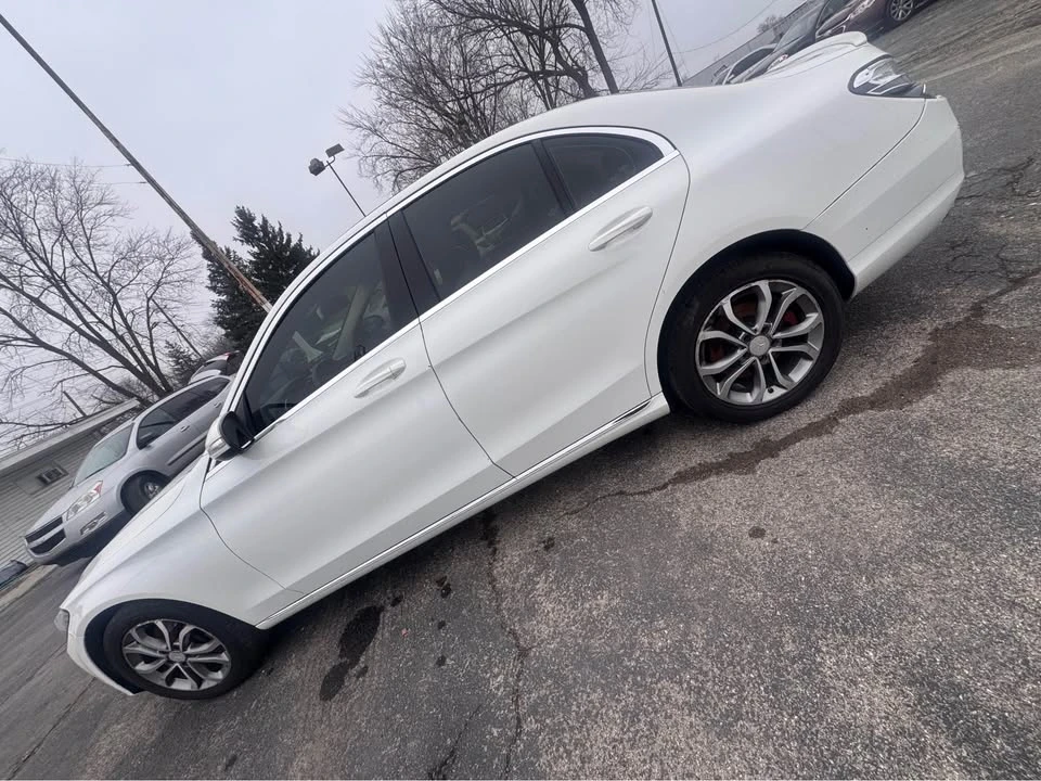 2015 Mercedes-Benz W205 C-Class - Image 8 of 15