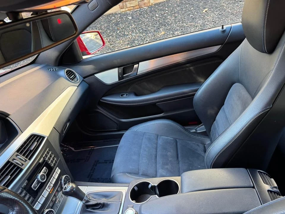 2015 Mercedes-Benz W204 C-Class - Image 9 of 11
