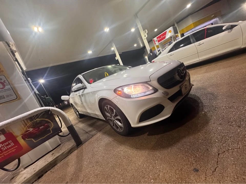 2015 Mercedes-Benz W205 C-Class - Image 2 of 13