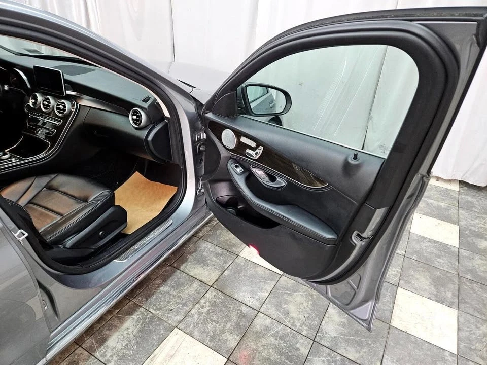2015 Mercedes-Benz W205 C-Class - Image 8 of 18