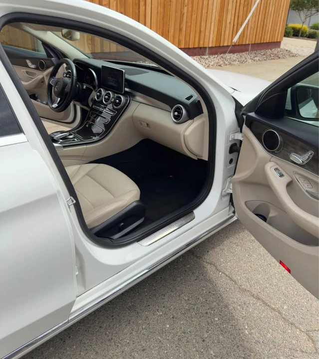 2015 Mercedes-Benz W205 C-Class - Image 10 of 15