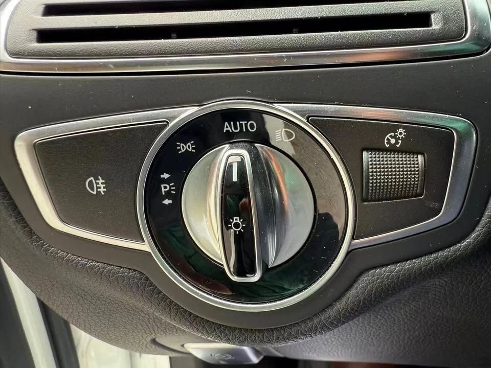 2015 Mercedes-Benz W205 C-Class - Image 15 of 20
