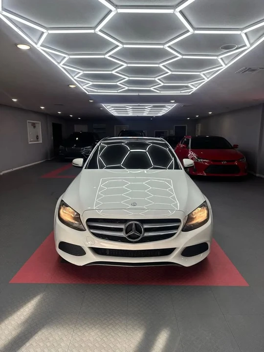 2015 Mercedes-Benz W205 C-Class - Image 7 of 19