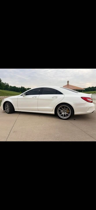 2015 Mercedes-Benz C218 CLS-Class - Image 5 of 19