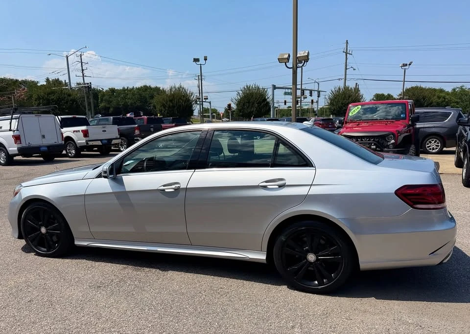 2015 Mercedes-Benz W212 E-Class - Image 2 of 18