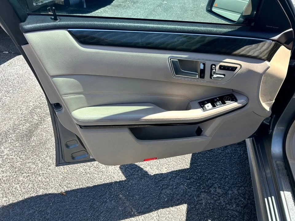 2015 Mercedes-Benz W212 E-Class - Image 12 of 20