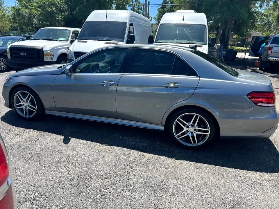 2015 Mercedes-Benz W212 E-Class - Image 6 of 20