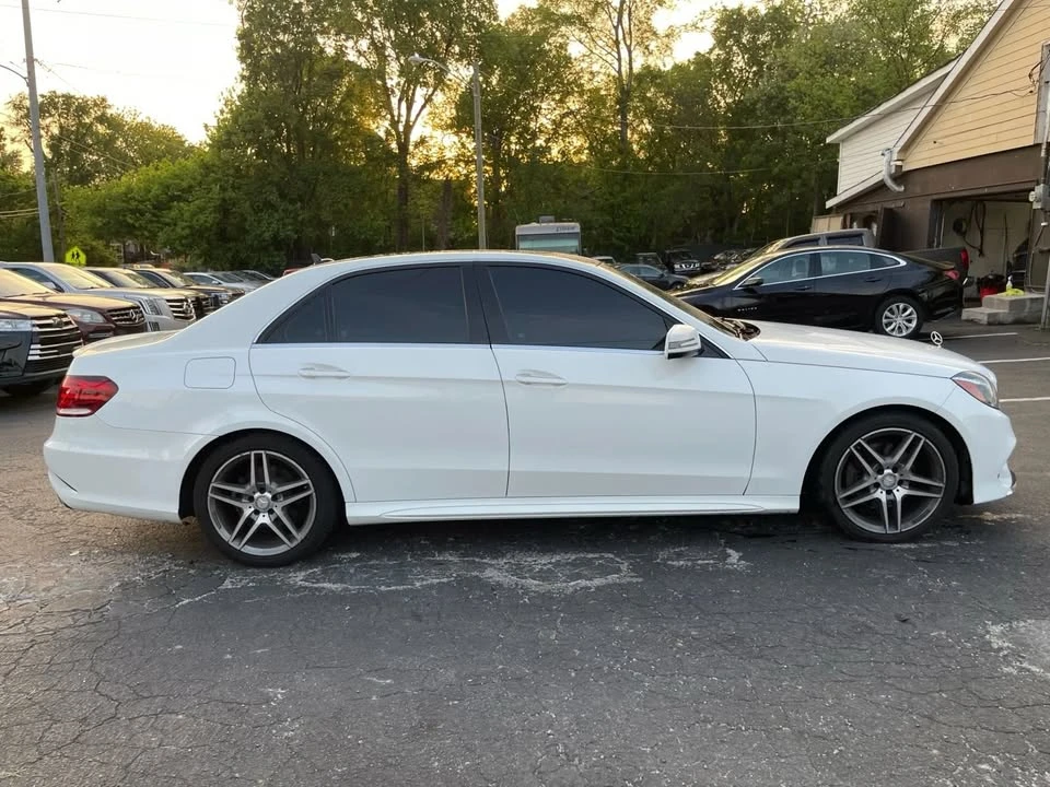 2015 Mercedes-Benz W212 E-Class - Image 6 of 19