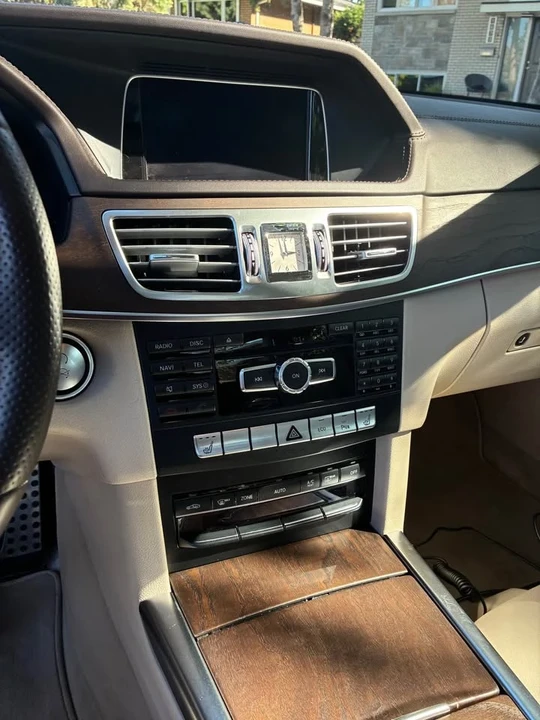 2015 Mercedes-Benz W212 E-Class - Image 9 of 12
