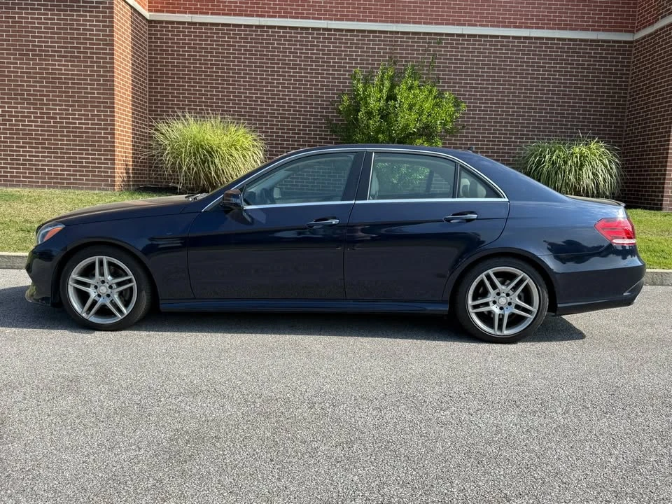 2015 Mercedes-Benz W212 E-Class - Image 3 of 14