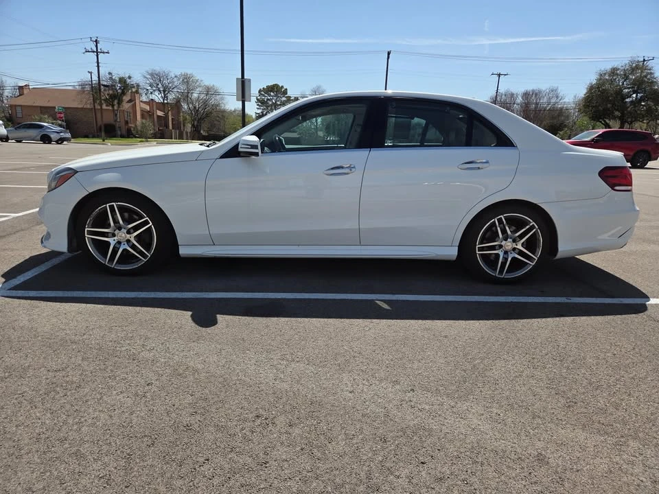 2015 Mercedes-Benz W212 E-Class - Image 2 of 11