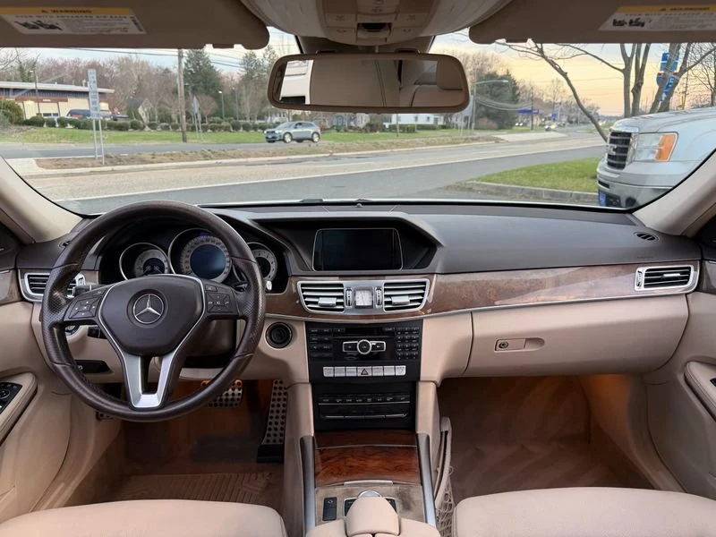 2015 Mercedes-Benz W212 E-Class - Image 11 of 19