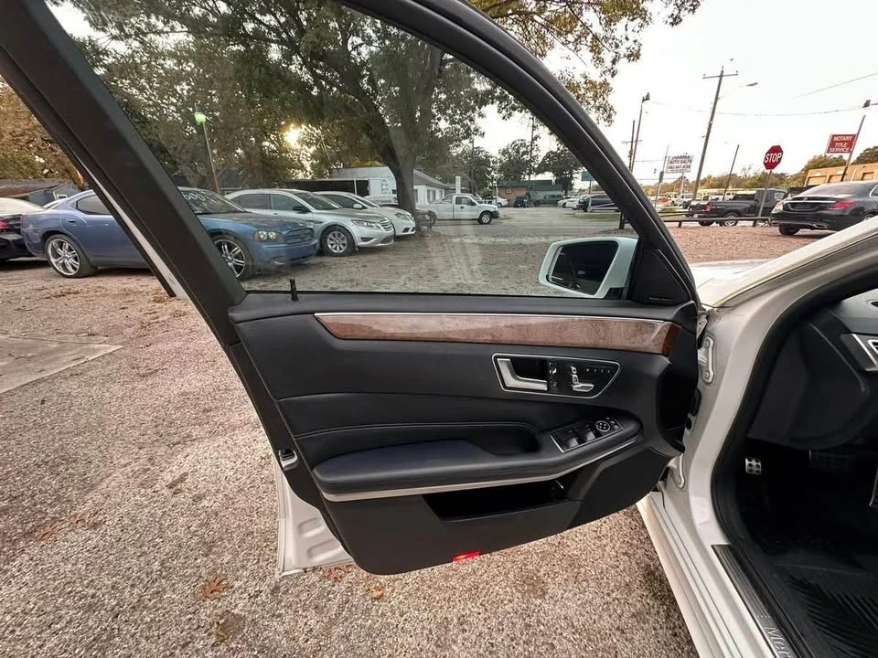 2015 Mercedes-Benz W212 E-Class - Image 4 of 11