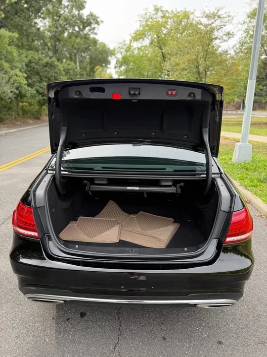 2015 Mercedes-Benz W212 E-Class - Image 6 of 19