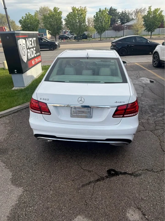 2015 Mercedes-Benz W212 E-Class - Image 4 of 20