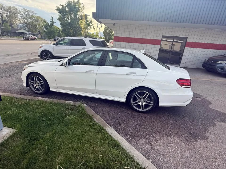 2015 Mercedes-Benz W212 E-Class - Image 6 of 20