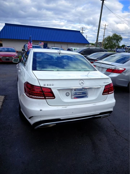 2015 Mercedes-Benz W212 E-Class - Image 6 of 18