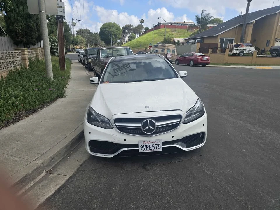 2015 Mercedes-Benz W212 E-Class - Image 2 of 10
