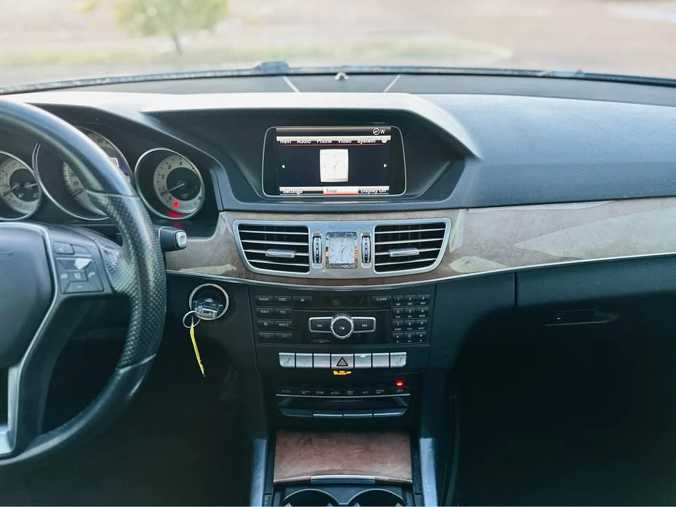 2015 Mercedes-Benz W212 E-Class - Image 12 of 15