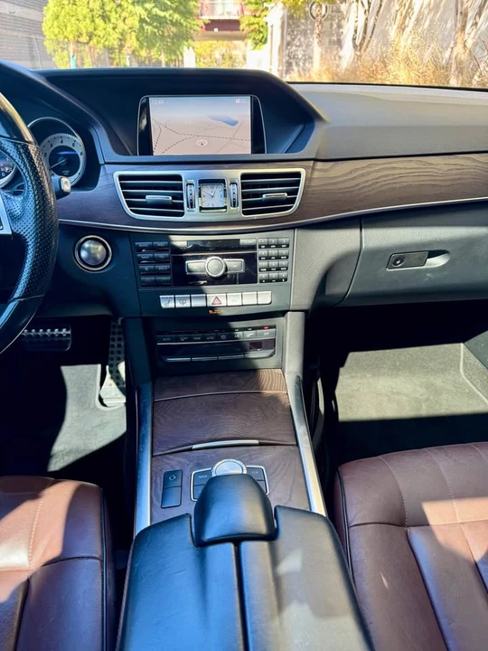 2015 Mercedes-Benz W212 E-Class - Image 6 of 10