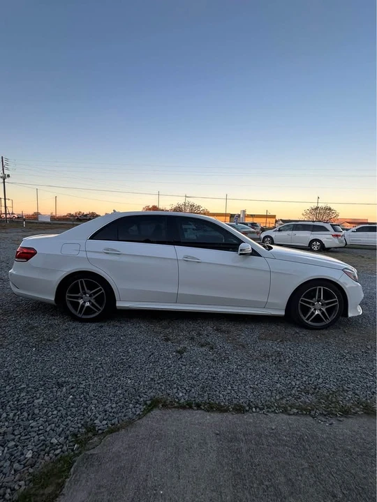 2015 Mercedes-Benz W212 E-Class - Image 10 of 11