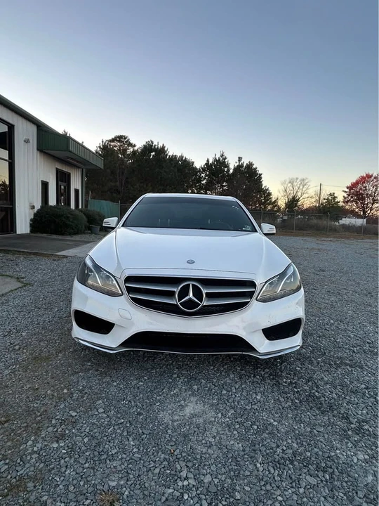 2015 Mercedes-Benz W212 E-Class - Image 3 of 11
