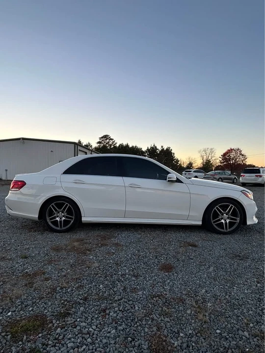 2015 Mercedes-Benz W212 E-Class - Image 5 of 11