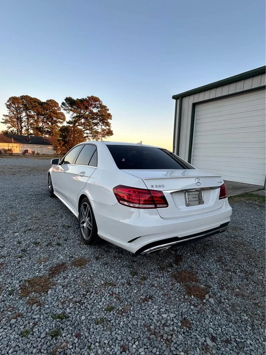 2015 Mercedes-Benz W212 E-Class - Image 2 of 11