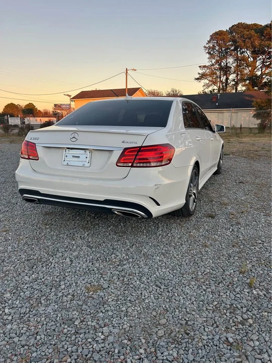 2015 Mercedes-Benz W212 E-Class - Image 4 of 11