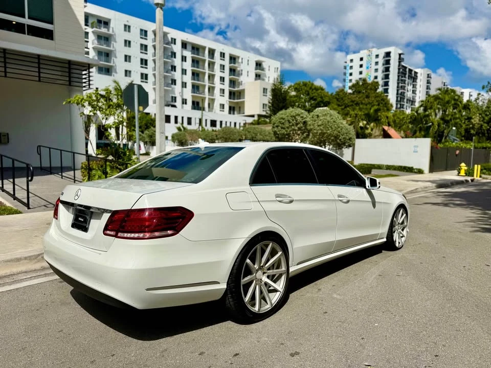 2015 Mercedes-Benz W212 E-Class - Image 5 of 14
